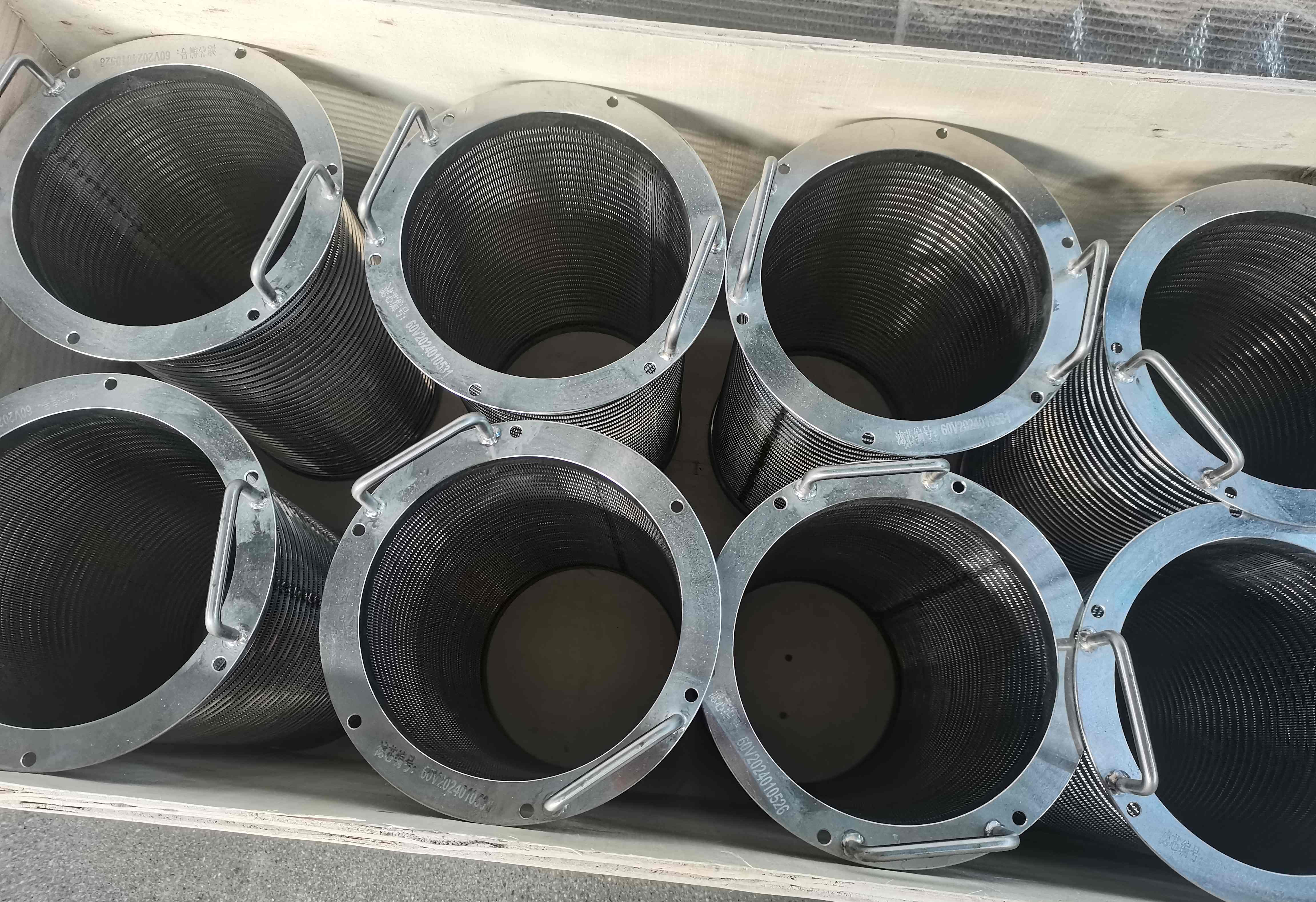 不銹鋼楔形網(wǎng)濾芯-約翰遜濾網(wǎng)-新鄉(xiāng)伊卡過(guò)濾